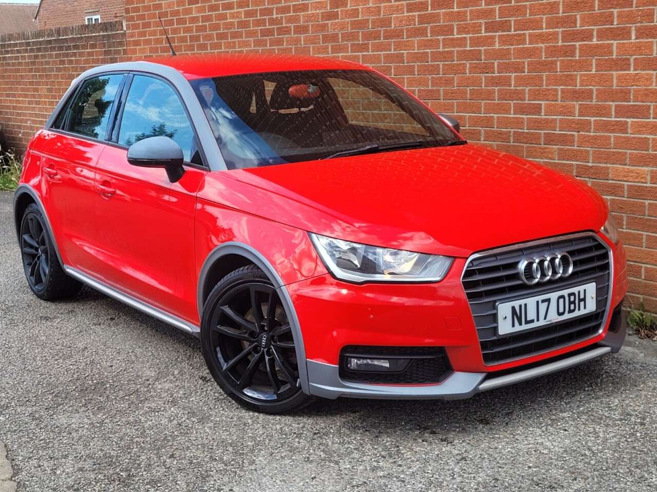 2017 AUDI A1 2017 AUDI A1