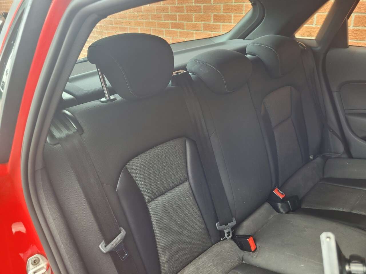 2017 AUDI A1 2017 AUDI A1
