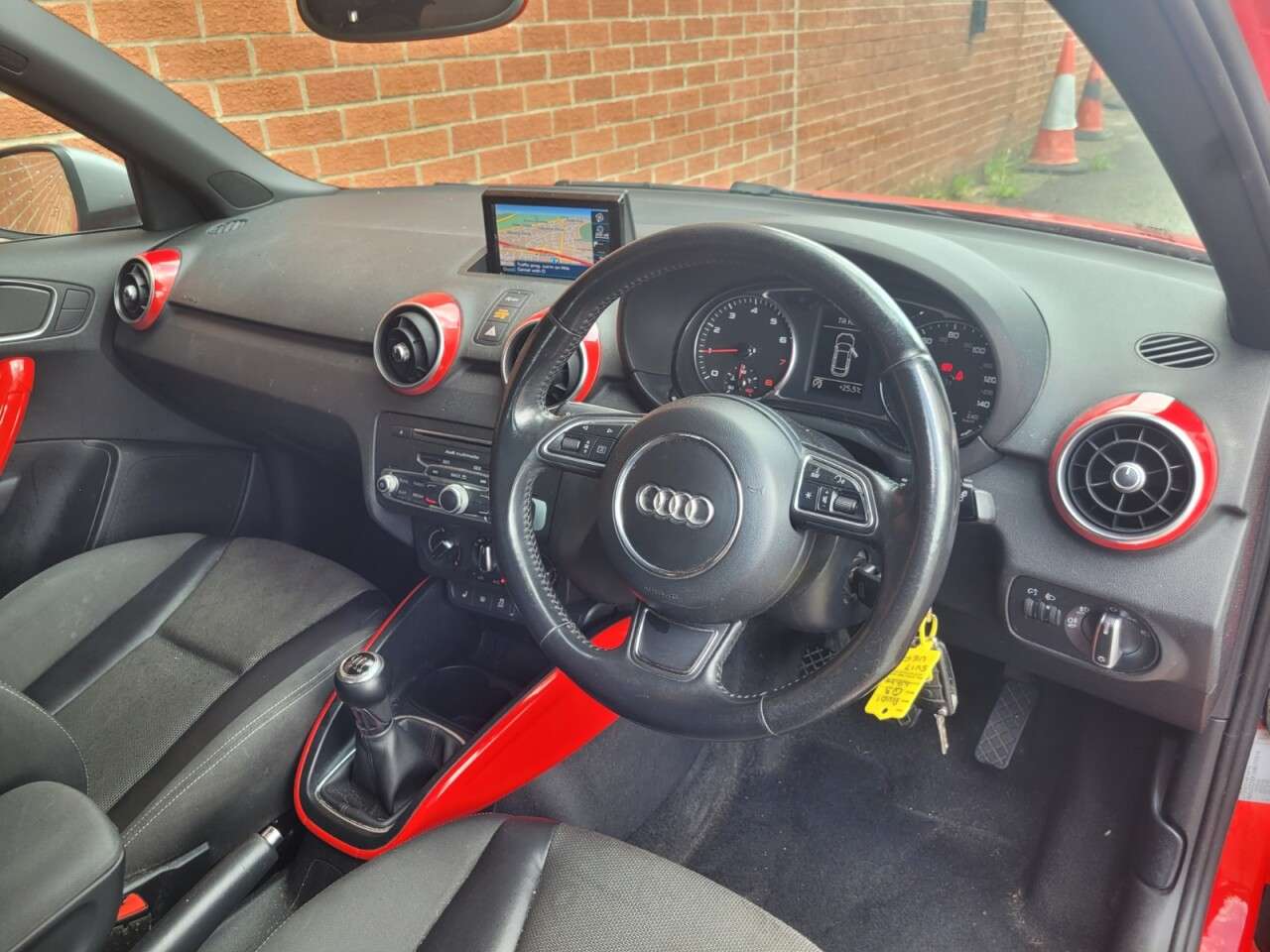 2017 AUDI A1 2017 AUDI A1