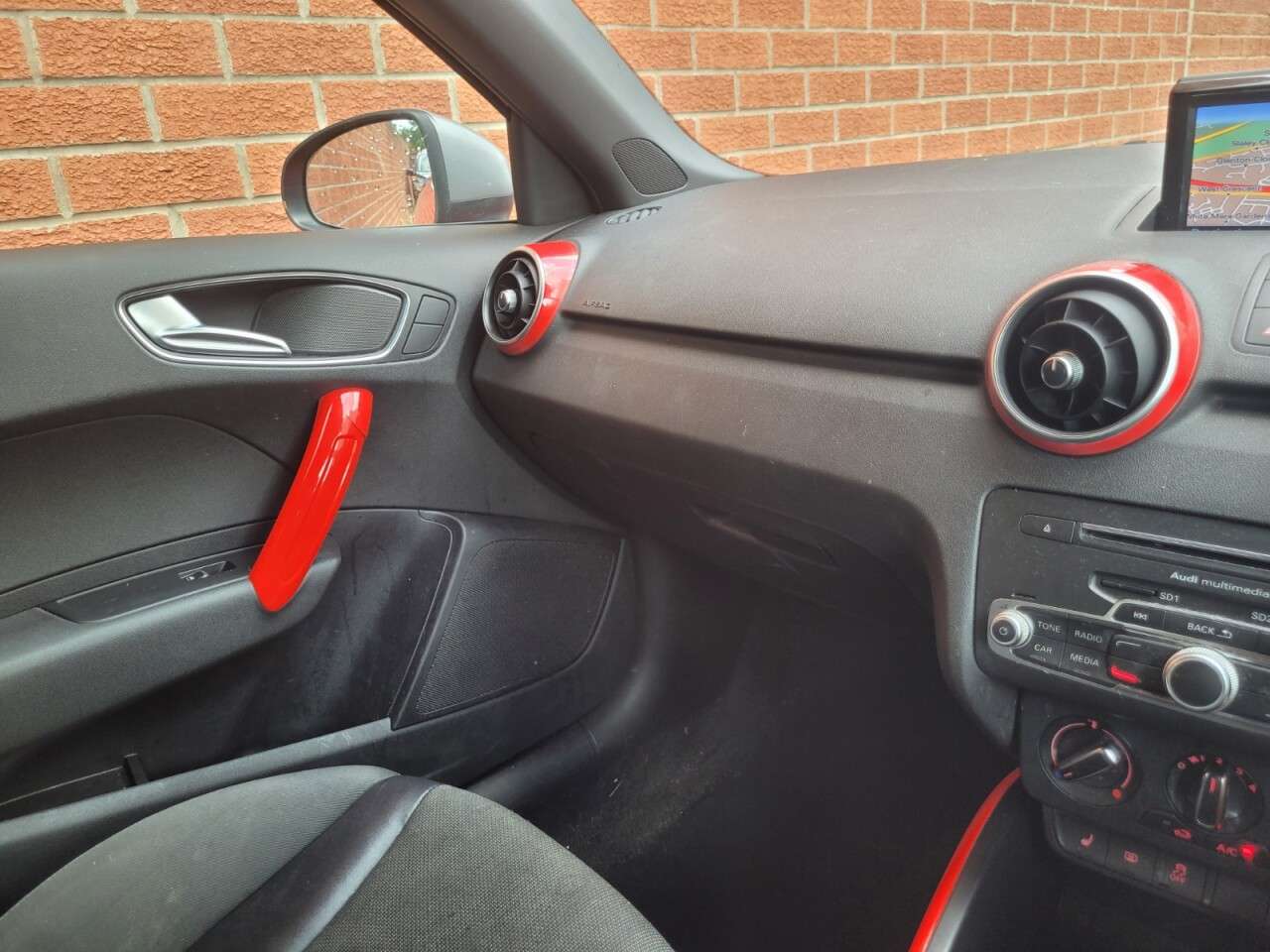2017 AUDI A1 2017 AUDI A1