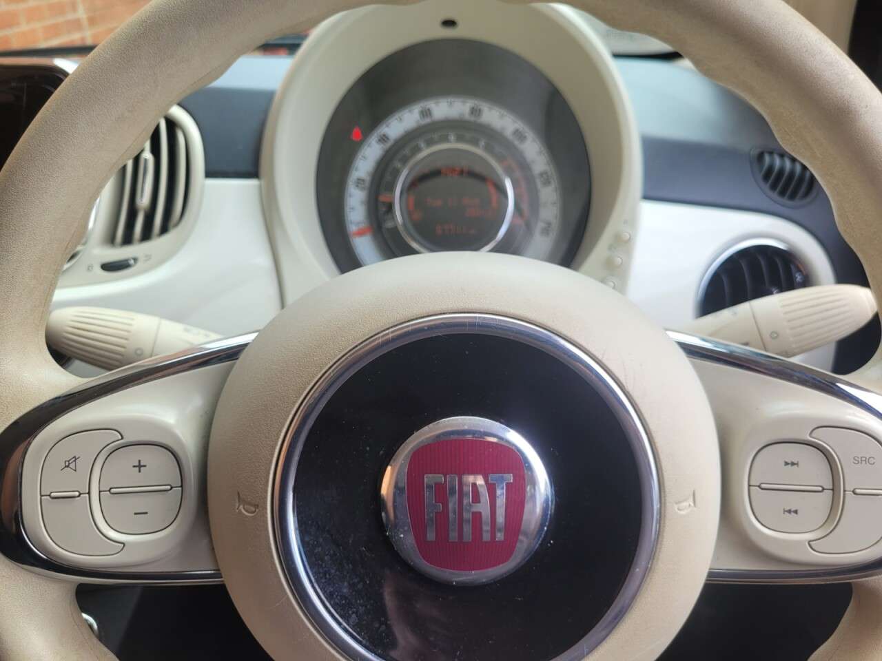 2016 FIAT 500 2016 FIAT 500
