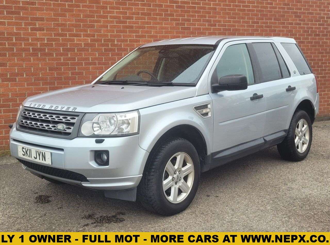 A 2011 LAND ROVER FREELANDER TD4 GS A 2011 LAND ROVER FREELANDER TD4 GS