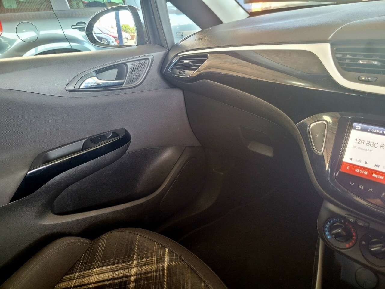 2015 VAUXHALL CORSA 2015 VAUXHALL CORSA