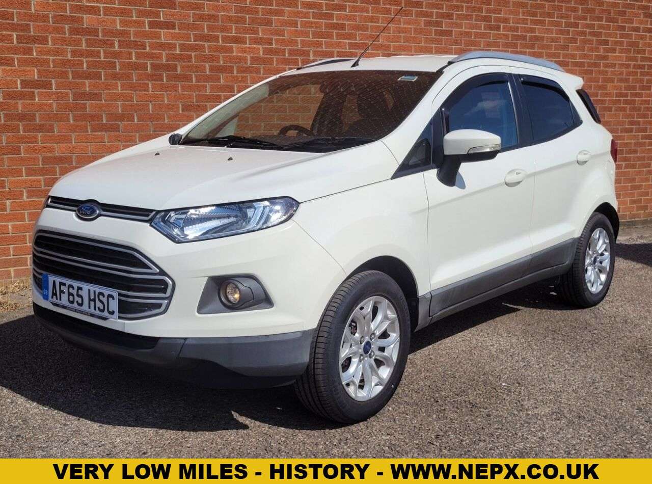 A 2015 FORD ECOSPORT 1.0T EcoBoost Zetec SUV 5dr Petrol Manual 2WD Euro 6 (s/s) (125 ps) A 2015 FORD ECOSPORT 1.0T EcoBoost Zetec SUV 5dr Petrol Manual 2WD Euro 6 (s/s) (125 ps)