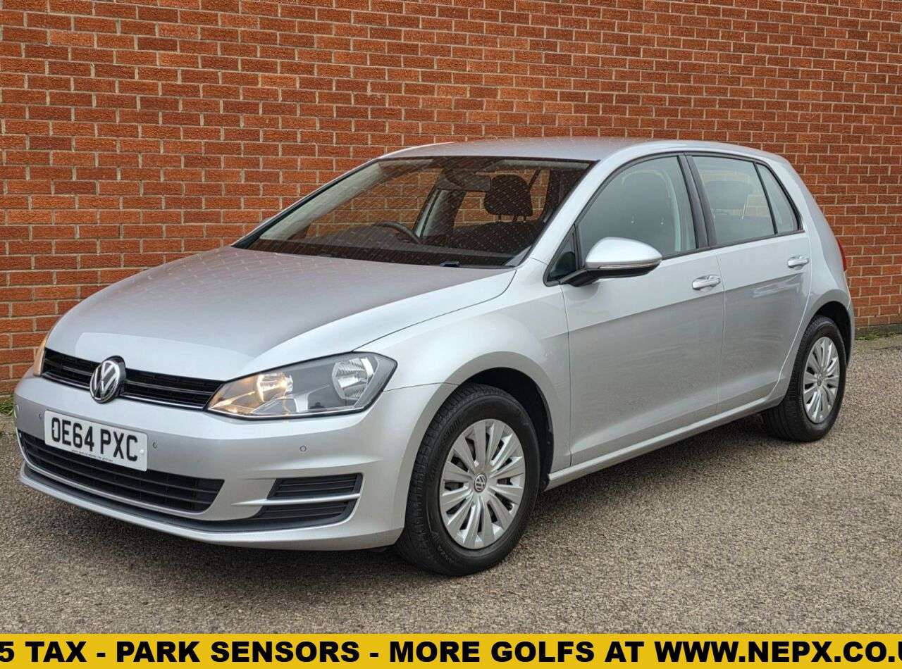 A 2014 VOLKSWAGEN GOLF 1.2 TSI BlueMotion Tech S Hatchback 5dr Petrol Manual Euro 5 (s/s) (85 ps) A 2014 VOLKSWAGEN GOLF 1.2 TSI BlueMotion Tech S Hatchback 5dr Petrol Manual Euro 5 (s/s) (85 ps)