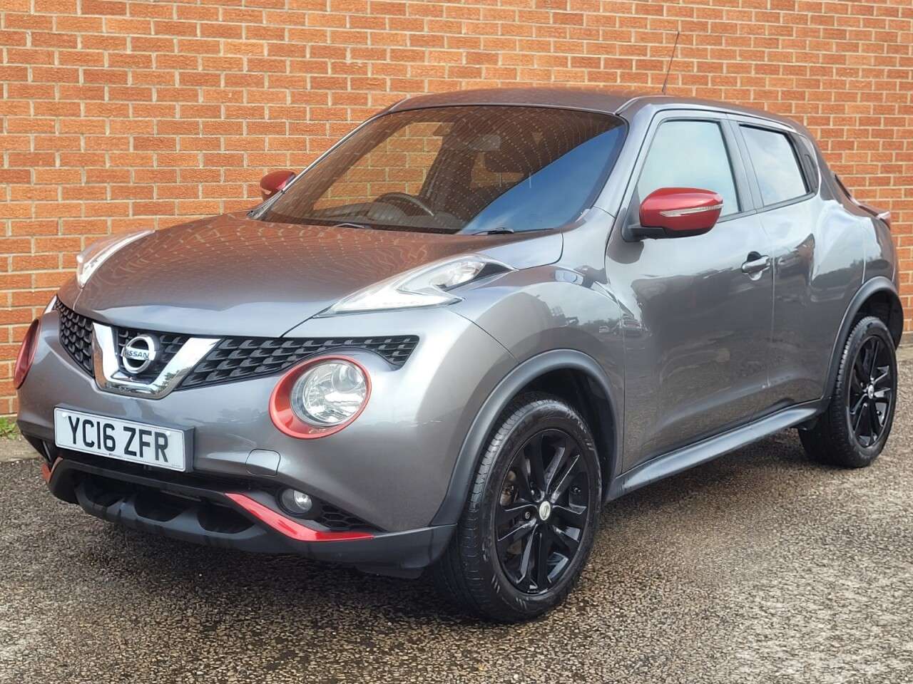 A 2016 NISSAN JUKE 1.5 dCi Acenta Premium SUV 5dr Diesel Manual Euro 6 (s/s) (110 ps) A 2016 NISSAN JUKE 1.5 dCi Acenta Premium SUV 5dr Diesel Manual Euro 6 (s/s) (110 ps)