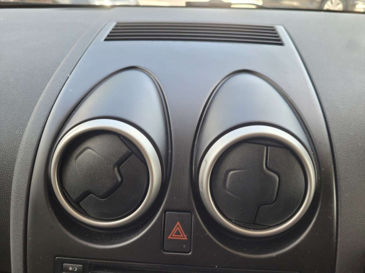 2012 NISSAN QASHQAI 2012 NISSAN QASHQAI