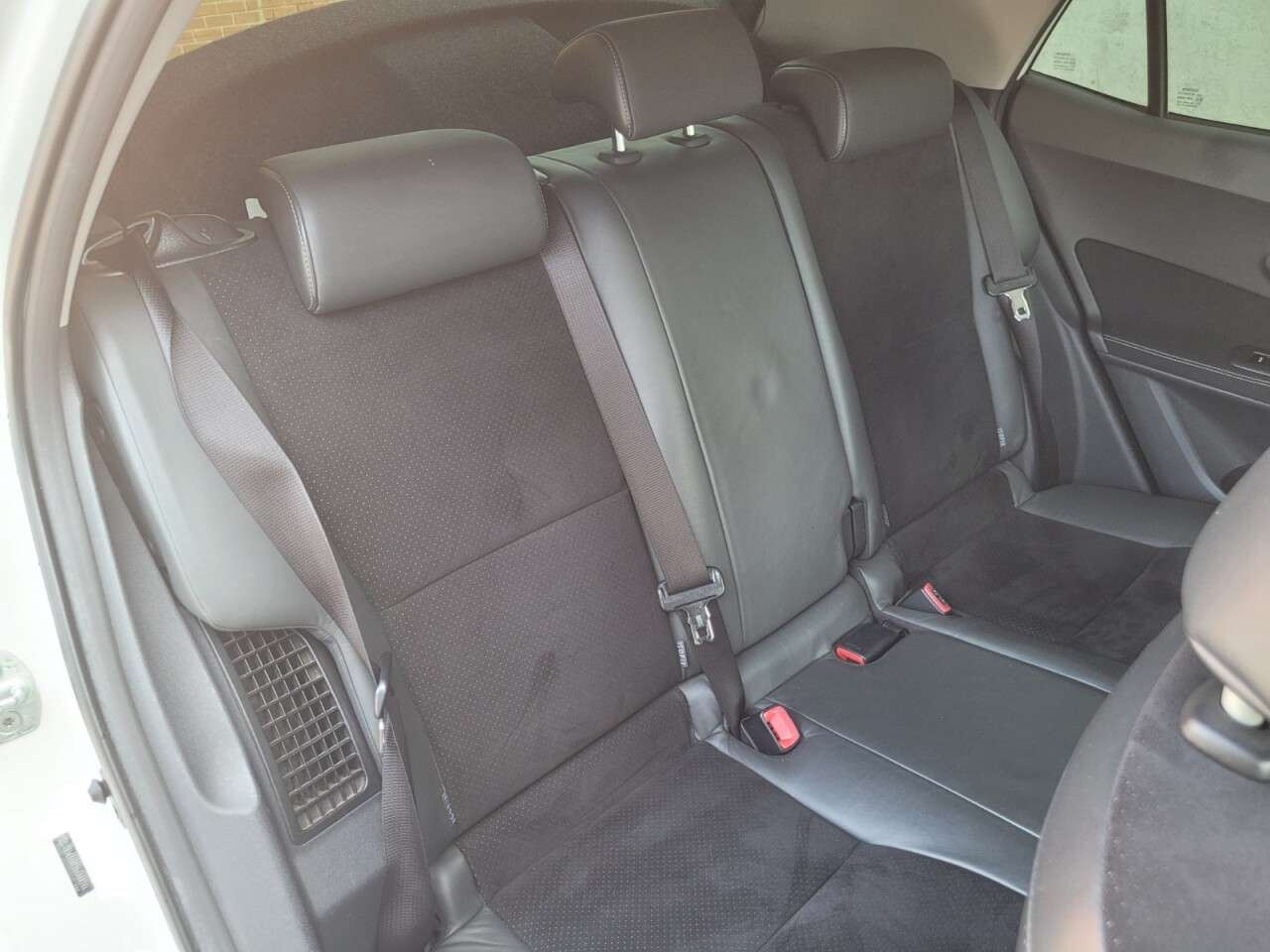 2011 TOYOTA AURIS 2011 TOYOTA AURIS
