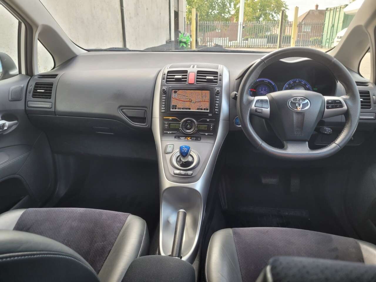 2011 TOYOTA AURIS 2011 TOYOTA AURIS
