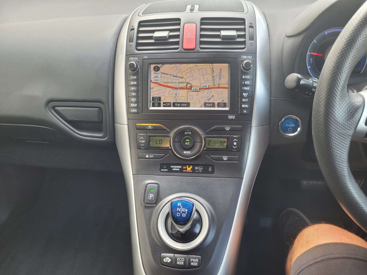 2011 TOYOTA AURIS 2011 TOYOTA AURIS