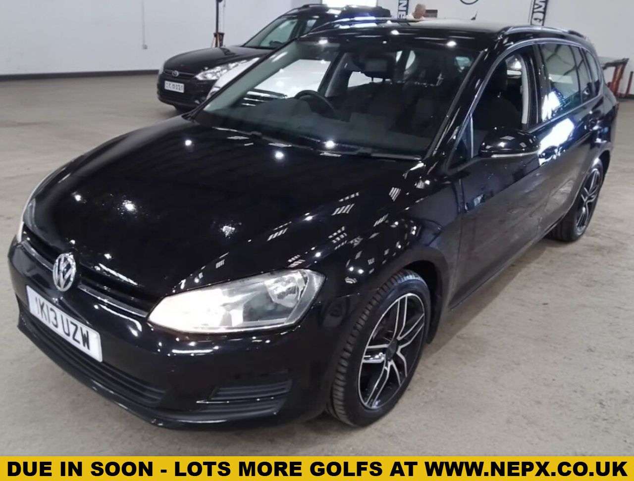 A 2013 VOLKSWAGEN GOLF 1.4 TSI BlueMotion Tech S Hatchback 5dr Petrol Manual Euro 5 (s/s) (122 ps) A 2013 VOLKSWAGEN GOLF 1.4 TSI BlueMotion Tech S Hatchback 5dr Petrol Manual Euro 5 (s/s) (122 ps)