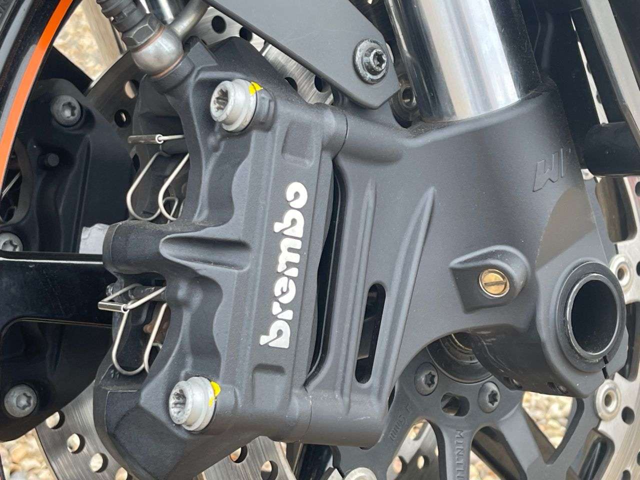 2013 KTM 990 SUPERMOTO R 13 2013 KTM 990 SUPERMOTO R 13