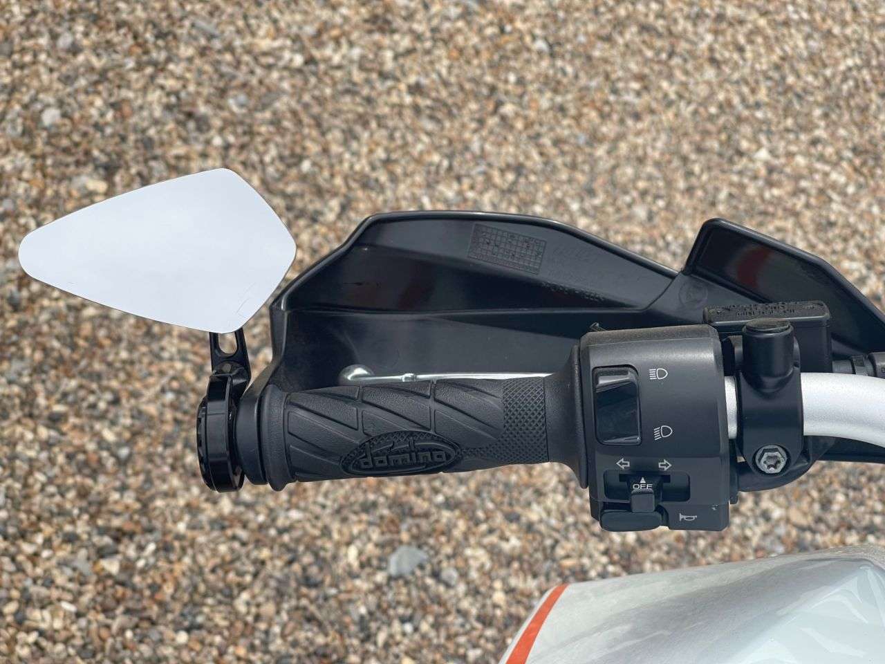 2013 KTM 990 SUPERMOTO R 13 2013 KTM 990 SUPERMOTO R 13