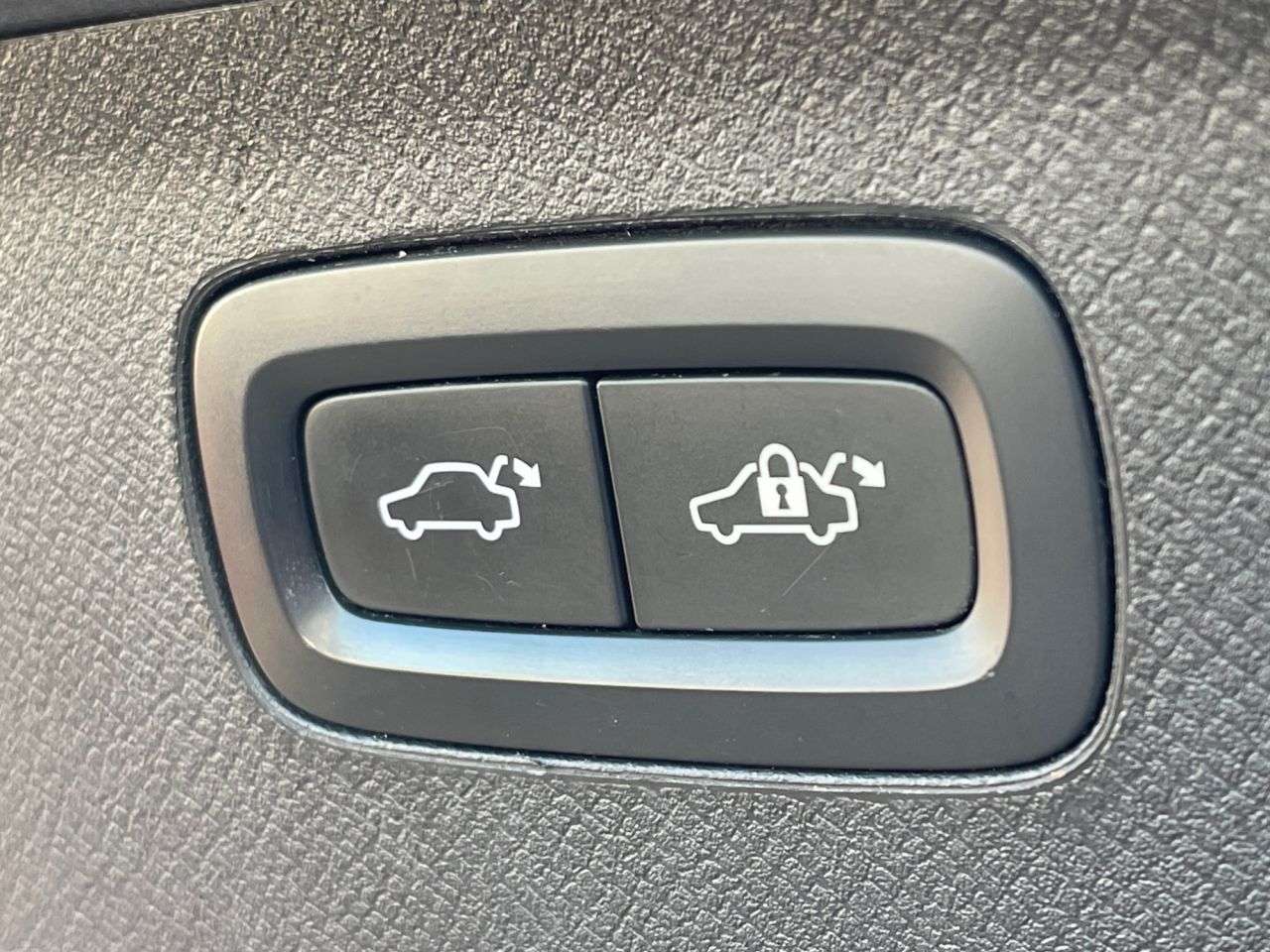 2019 VOLVO XC90 2019 VOLVO XC90