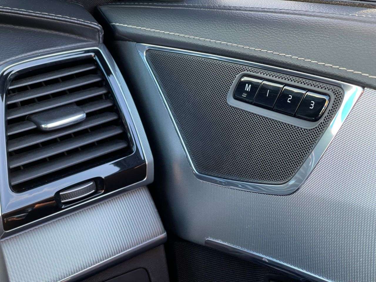 2019 VOLVO XC90 2019 VOLVO XC90