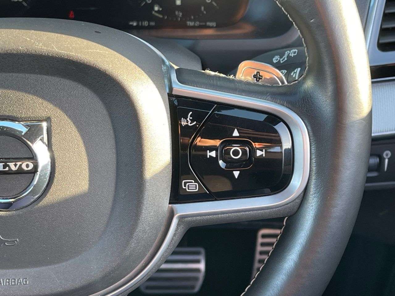 2019 VOLVO XC90 2019 VOLVO XC90