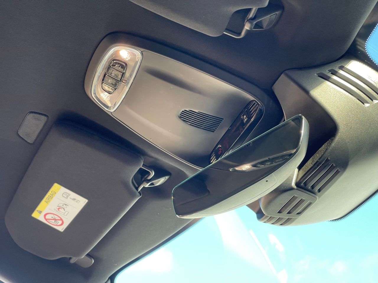 2019 VOLVO XC90 2019 VOLVO XC90