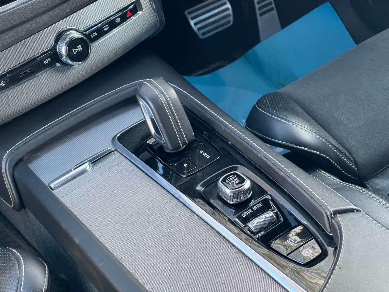 2019 VOLVO XC90 2019 VOLVO XC90