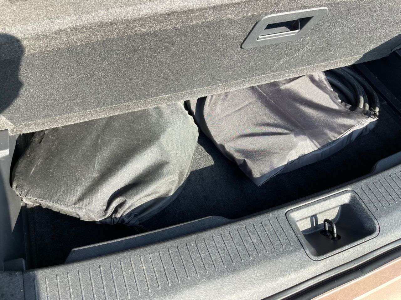 null NISSAN ARIYA null NISSAN ARIYA