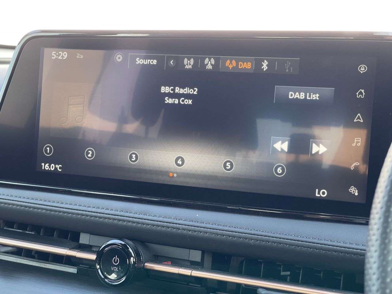 null NISSAN ARIYA null NISSAN ARIYA