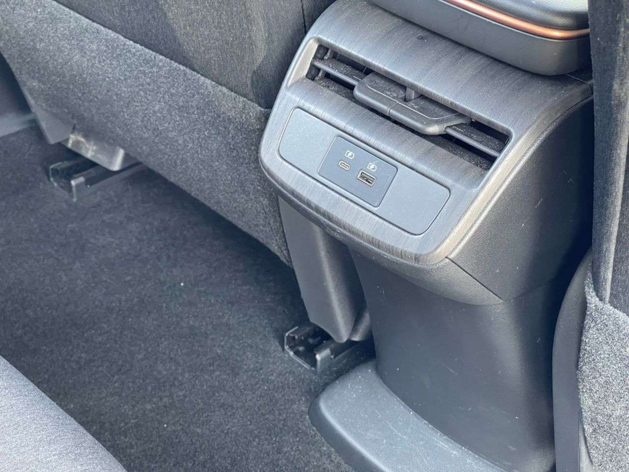 null NISSAN ARIYA null NISSAN ARIYA