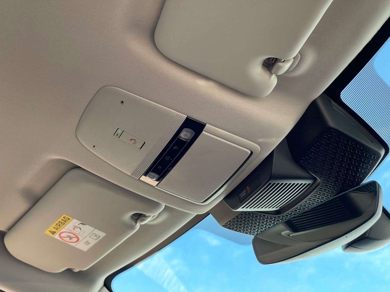 null NISSAN ARIYA null NISSAN ARIYA