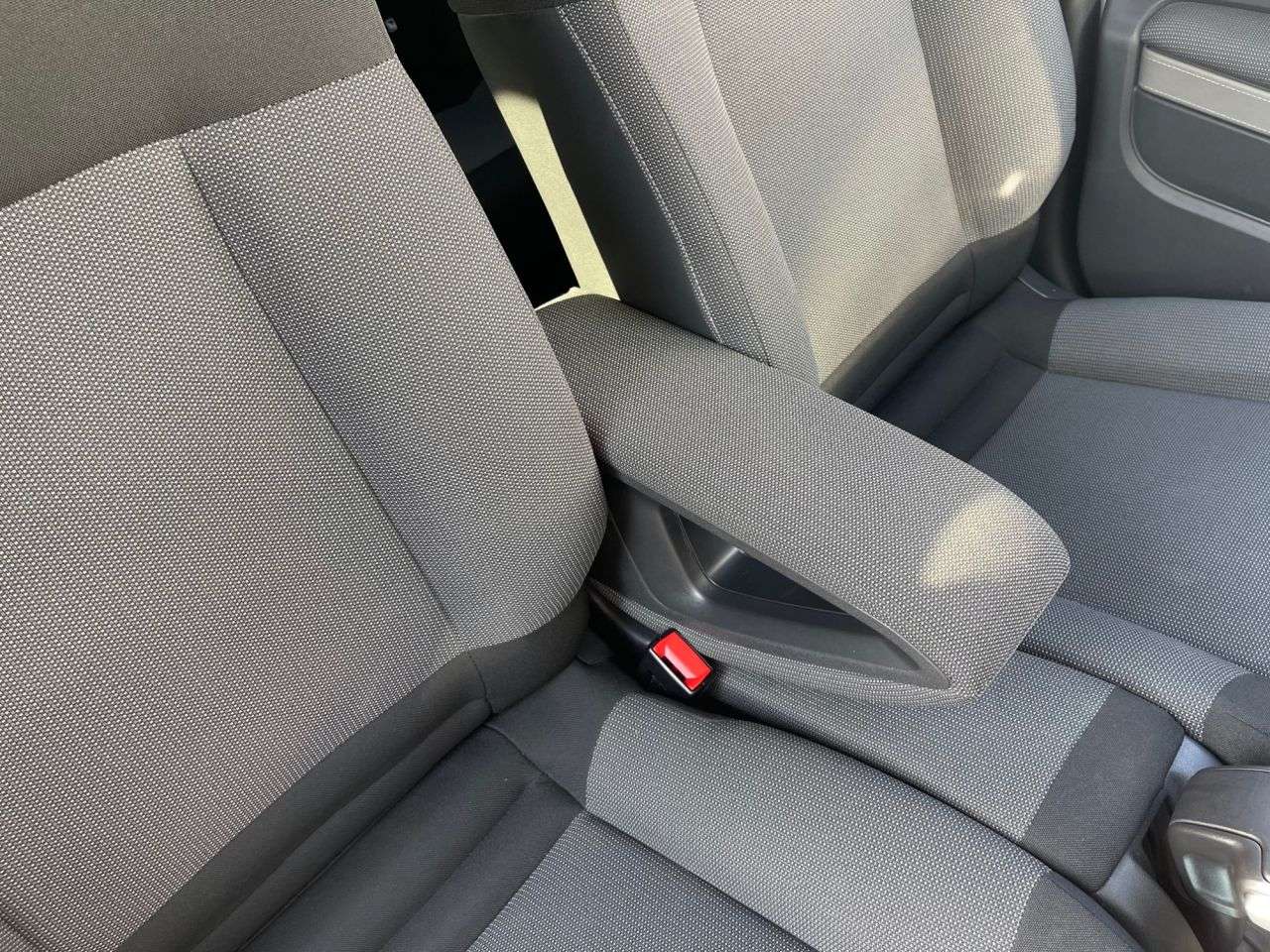 2015 CITROEN C4 CACTUS 2015 CITROEN C4 CACTUS