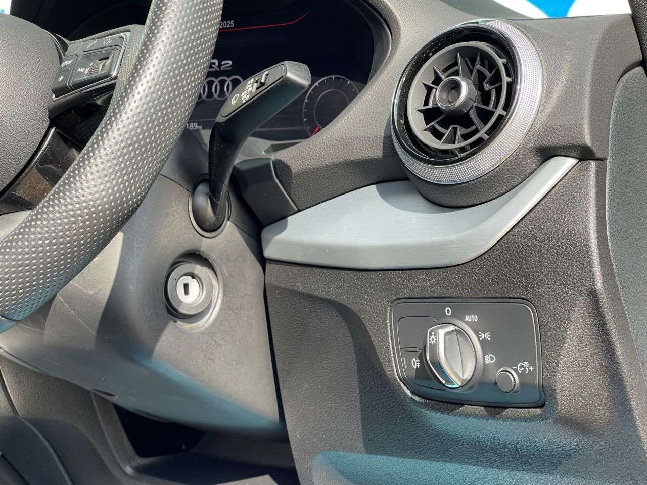 2023 AUDI Q2 2023 AUDI Q2