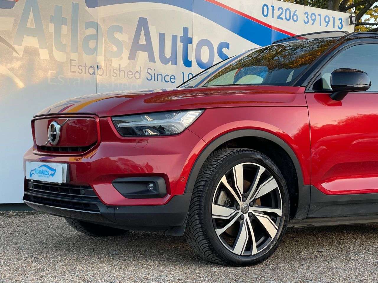 2021 VOLVO XC40 2021 VOLVO XC40