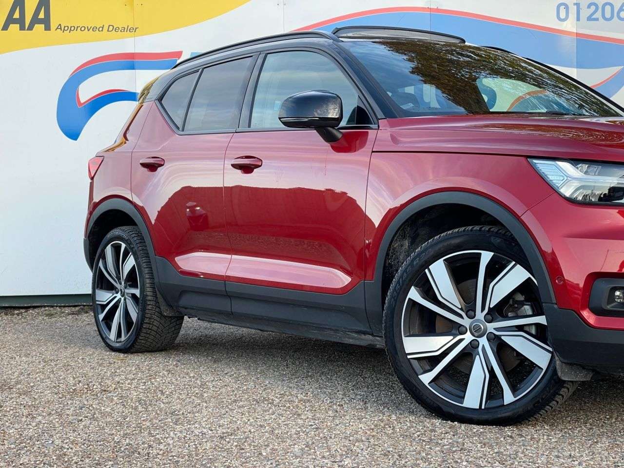 2021 VOLVO XC40 2021 VOLVO XC40