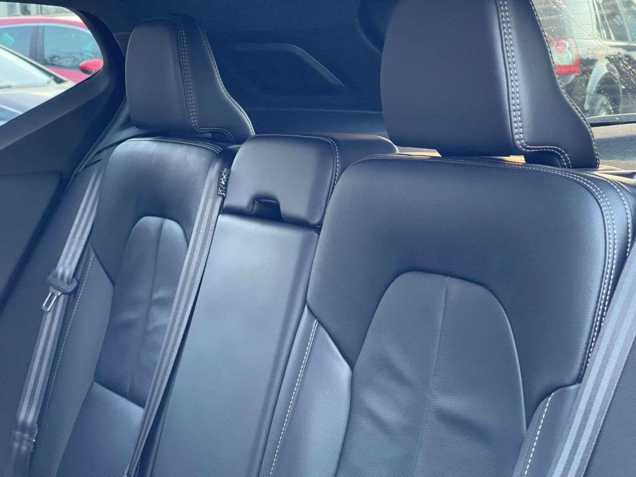 2021 VOLVO XC40 2021 VOLVO XC40