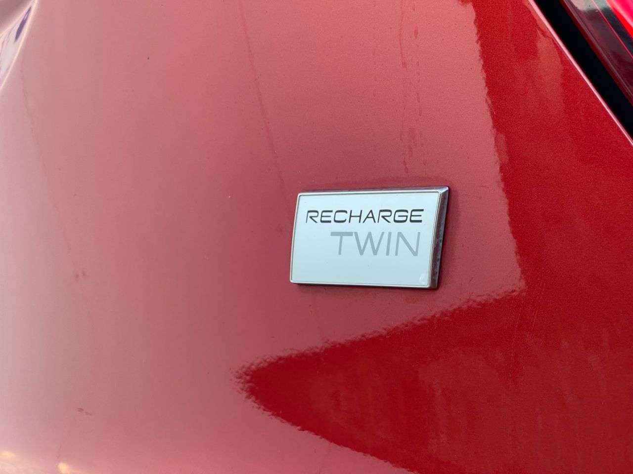 2021 VOLVO XC40 2021 VOLVO XC40