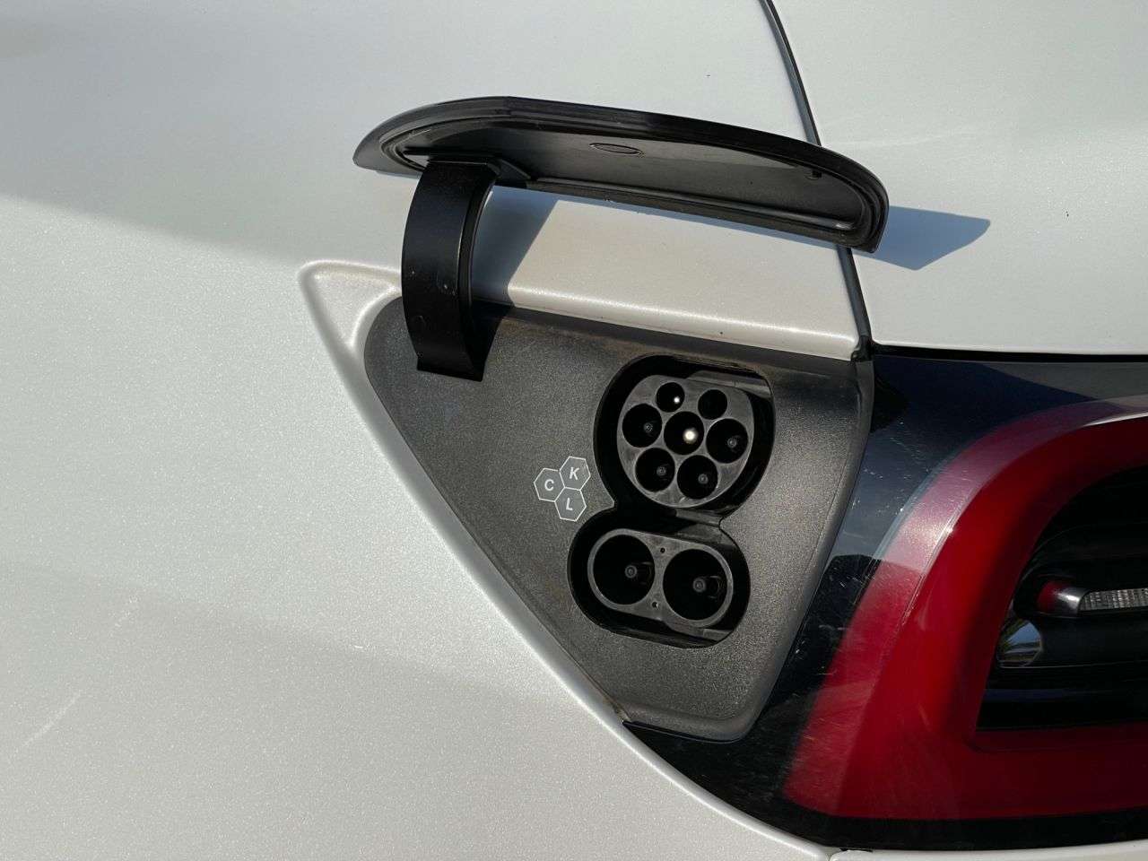 2023 TESLA MODEL Y 2023 TESLA MODEL Y