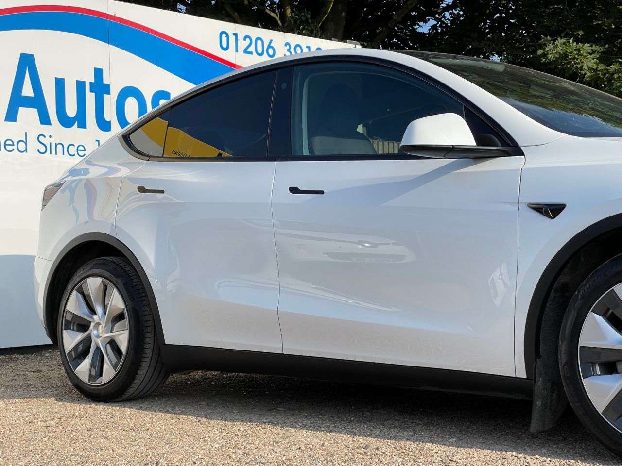 2023 TESLA MODEL Y 2023 TESLA MODEL Y