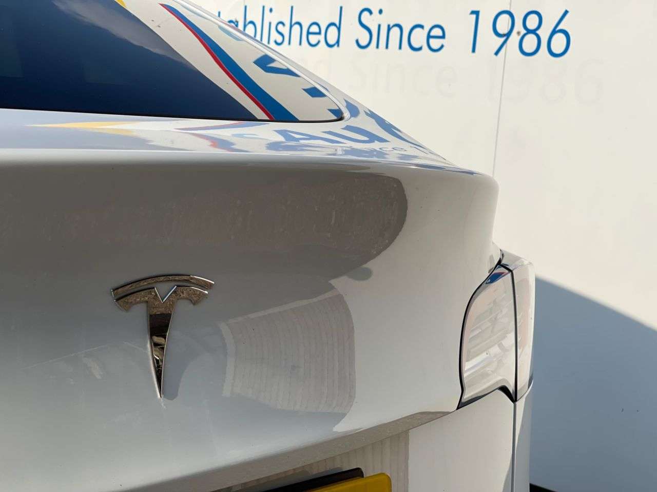 2023 TESLA MODEL Y 2023 TESLA MODEL Y