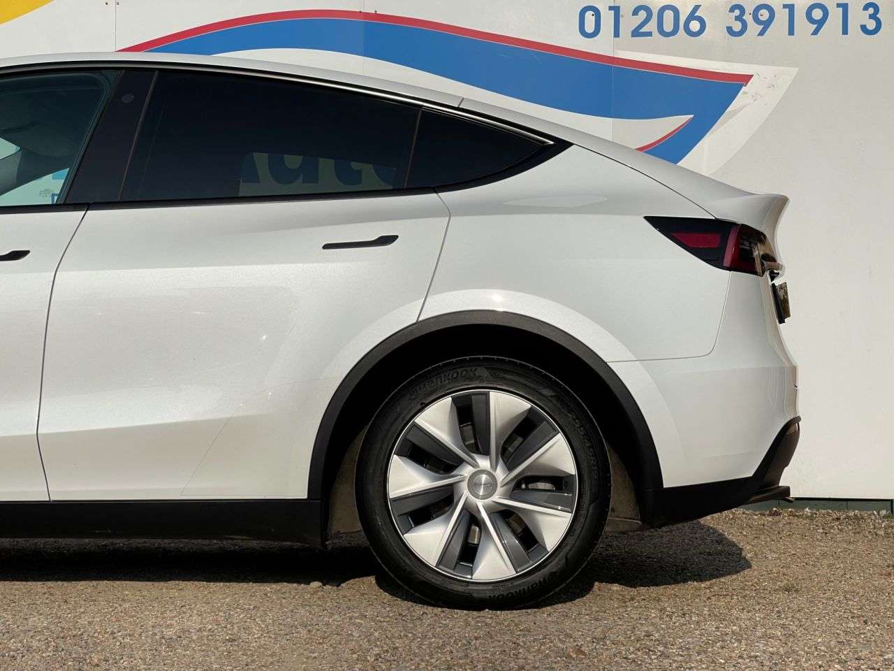 2023 TESLA MODEL Y 2023 TESLA MODEL Y