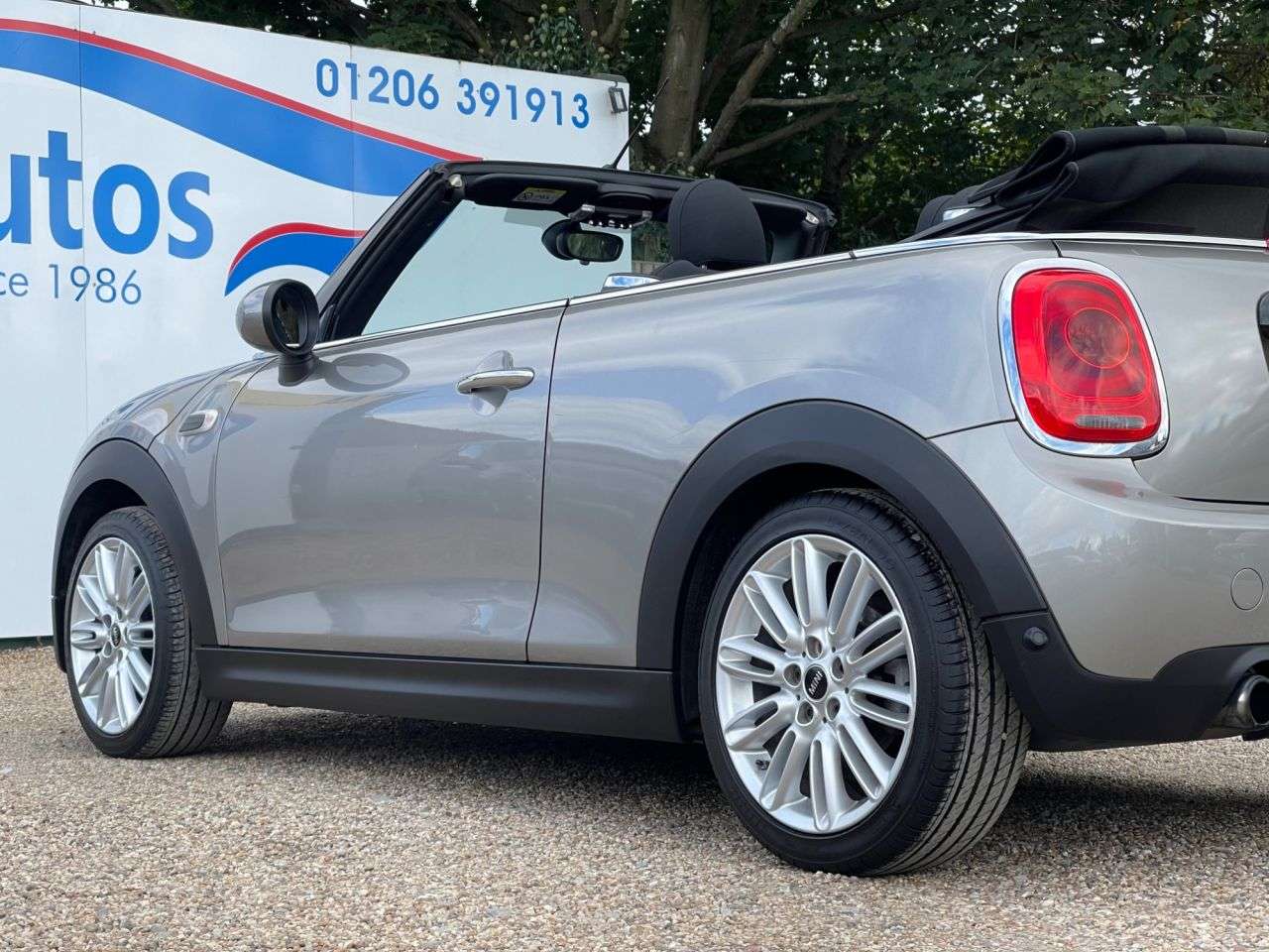 2017 MINI CONVERTIBLE 2017 MINI CONVERTIBLE