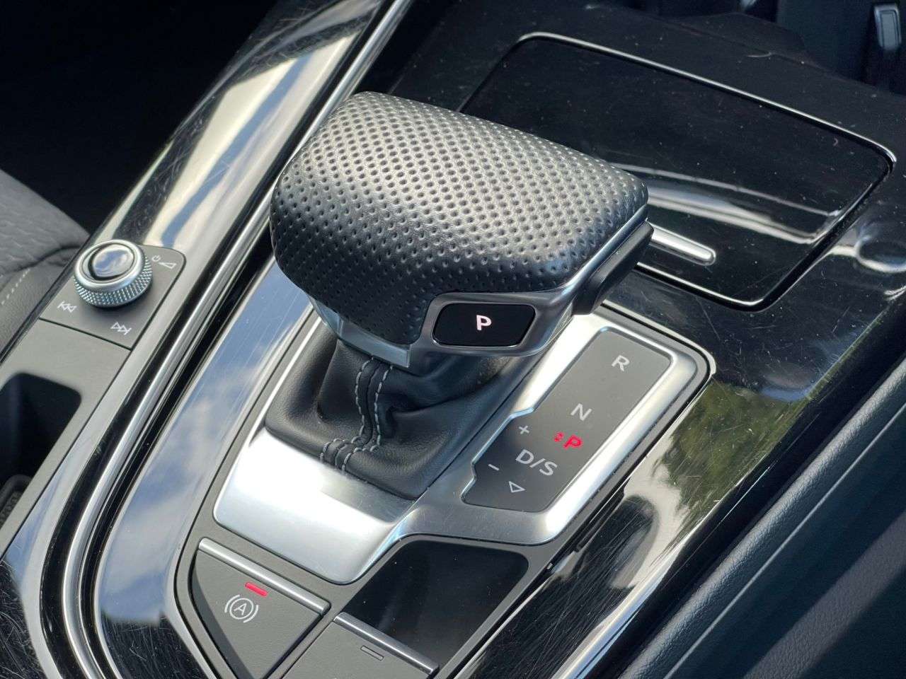 2024 AUDI A4 AVANT 2024 AUDI A4 AVANT