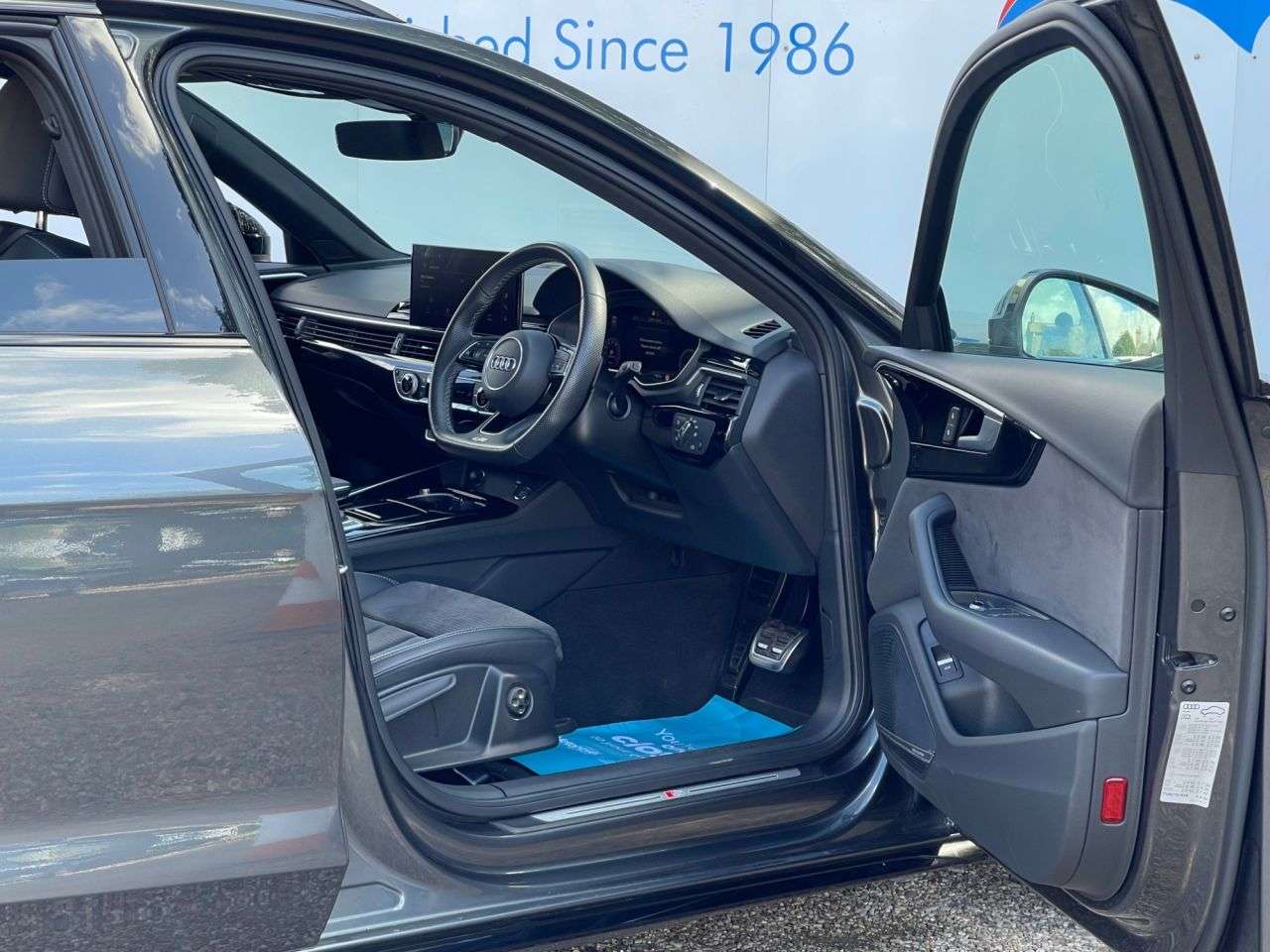 2024 AUDI A4 AVANT 2024 AUDI A4 AVANT