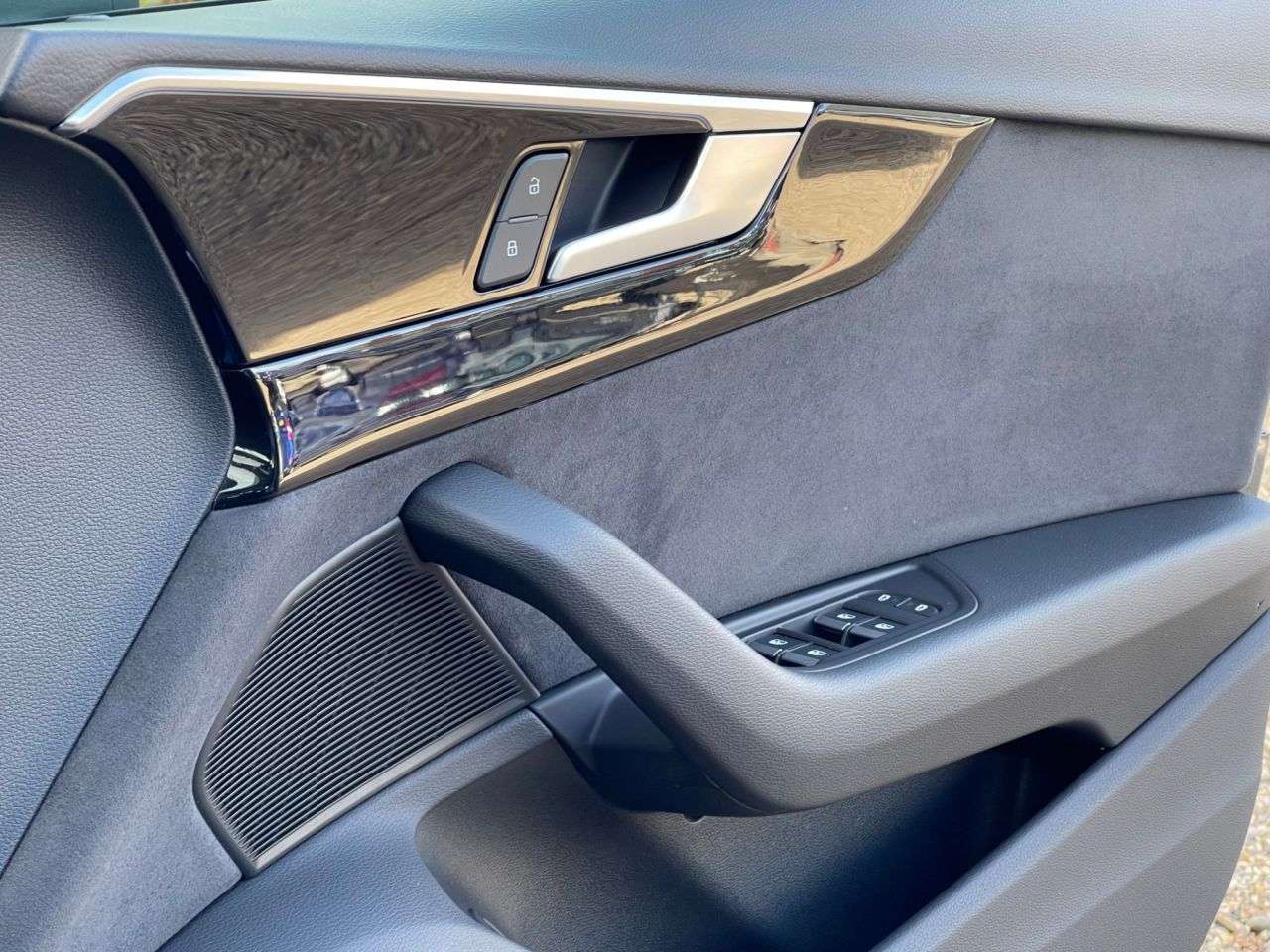 2024 AUDI A4 AVANT 2024 AUDI A4 AVANT