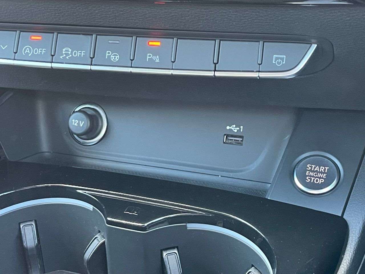 2024 AUDI A4 AVANT 2024 AUDI A4 AVANT