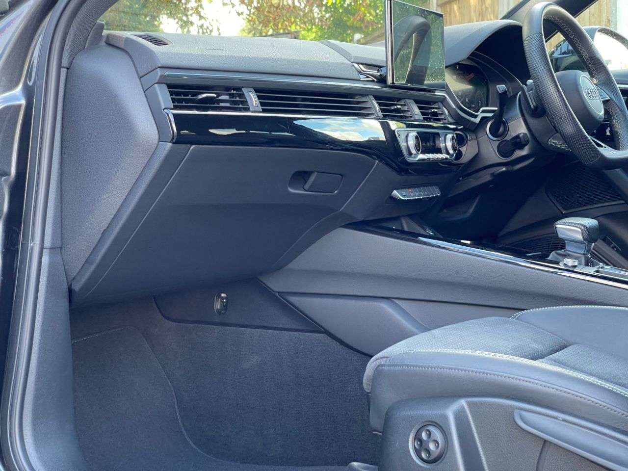 2024 AUDI A4 AVANT 2024 AUDI A4 AVANT