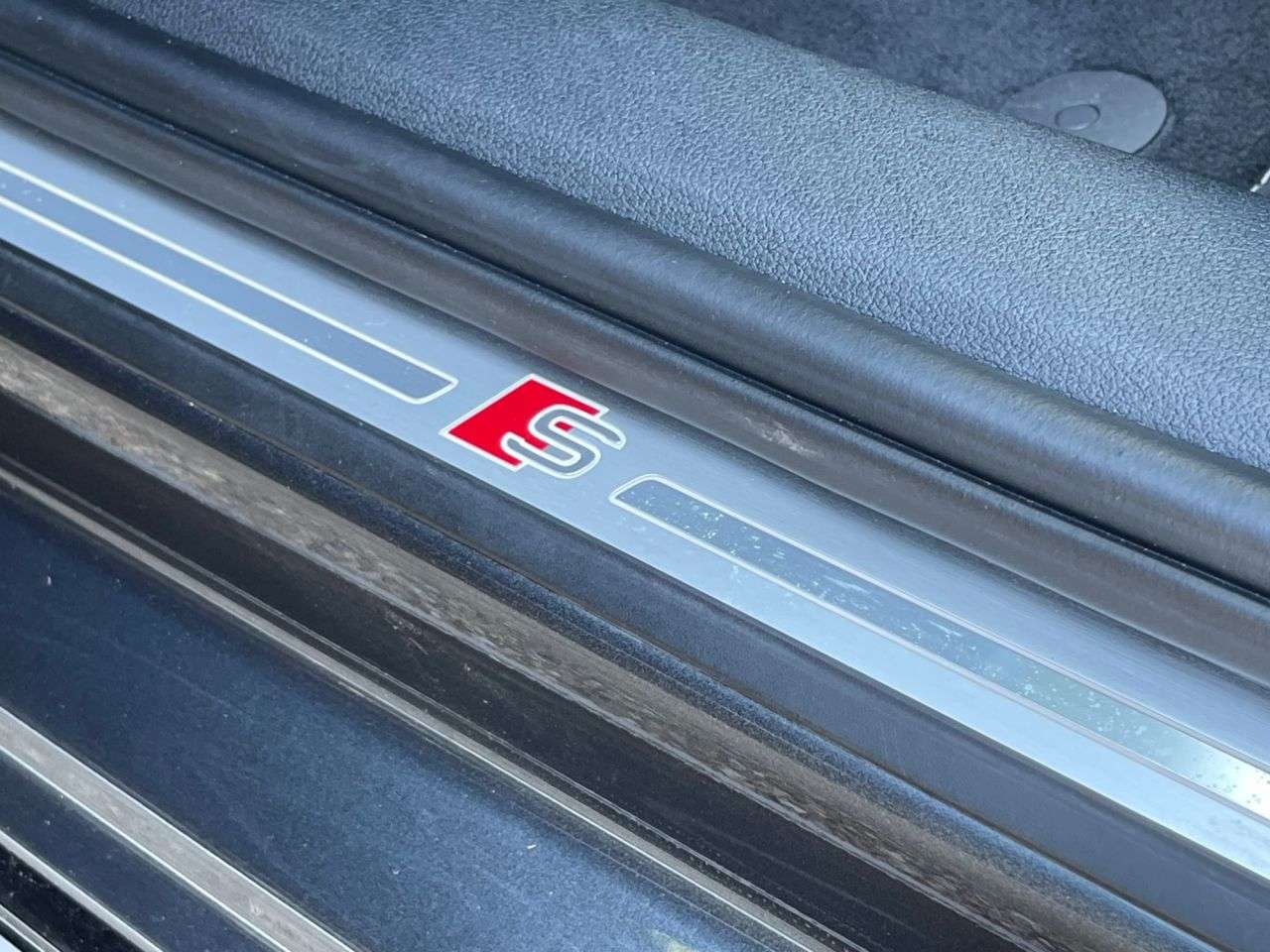 2024 AUDI A4 AVANT 2024 AUDI A4 AVANT