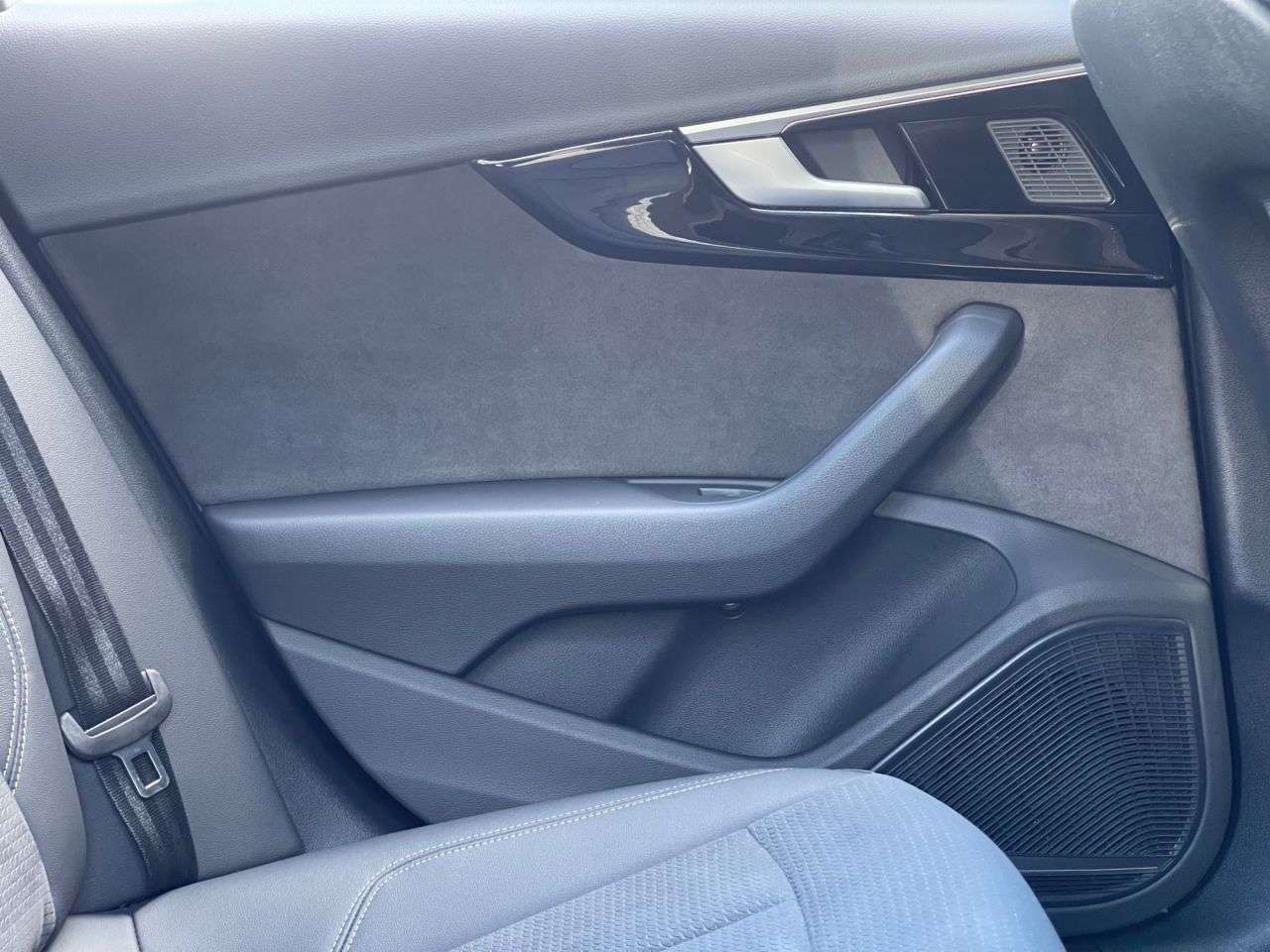 2024 AUDI A4 AVANT 2024 AUDI A4 AVANT