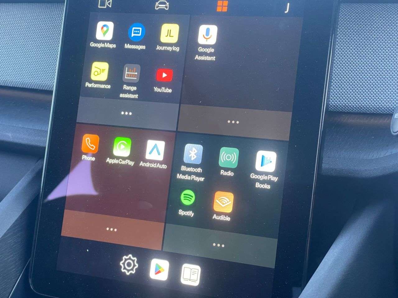 2022 POLESTAR POLESTAR 2 2022 POLESTAR POLESTAR 2