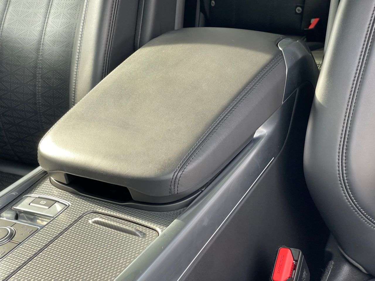 2018 LAND ROVER RANGE ROVER SPORT 2018 LAND ROVER RANGE ROVER SPORT