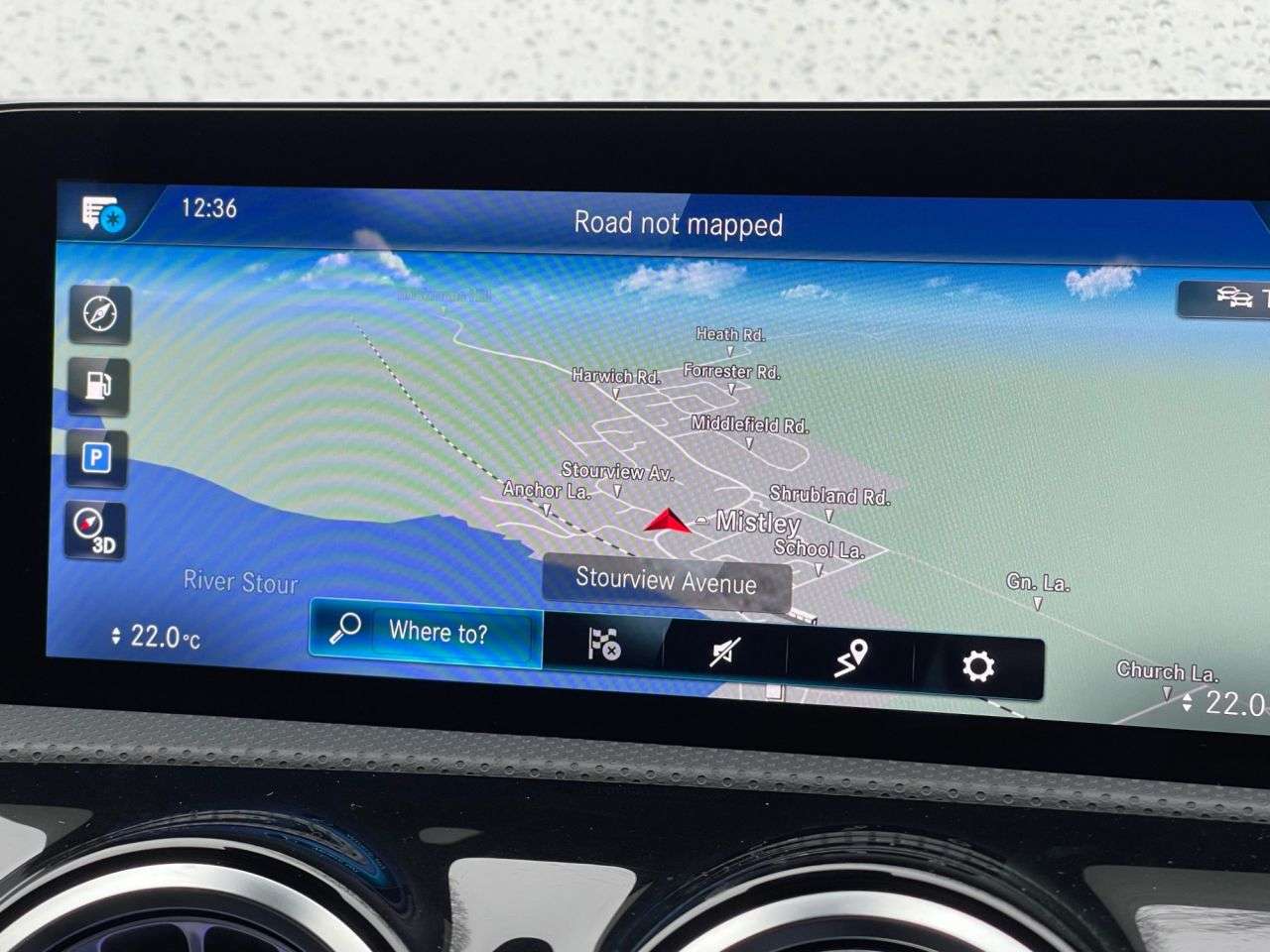 A 2022 MERCEDES-BENZ CLA 1.3 CLA200 AMG Line (Premium 2) Shooting Brake 5dr Petrol 7G-DCT Euro 6 (s/ A 2022 MERCEDES-BENZ CLA 1.3 CLA200 AMG Line (Premium 2) Shooting Brake 5dr Petrol 7G-DCT Euro 6 (s/