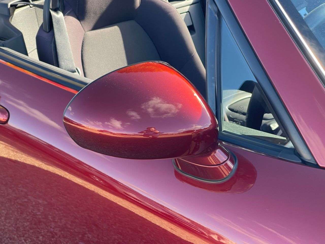 2010 MAZDA MX-5 2010 MAZDA MX-5