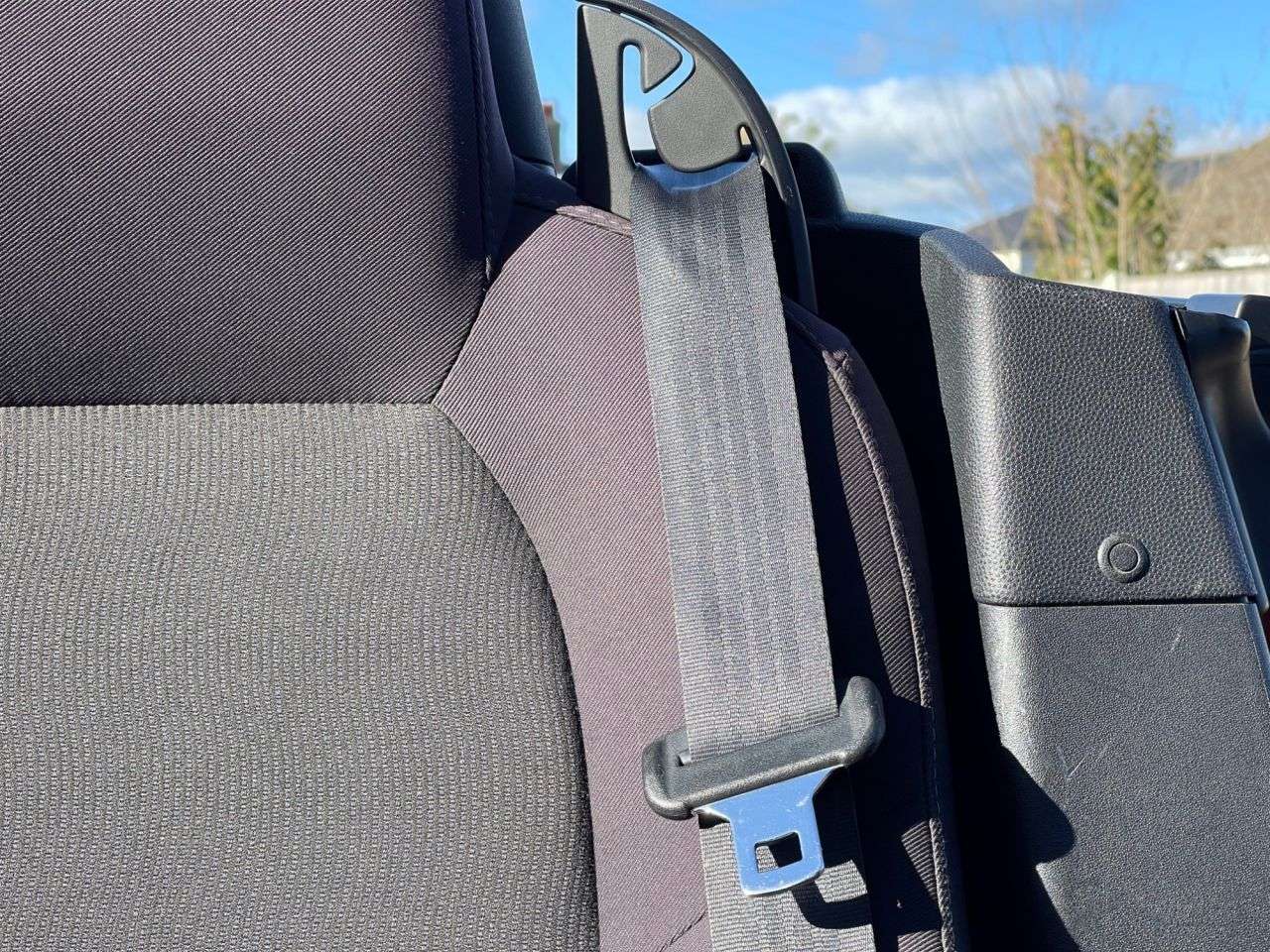 2010 MAZDA MX-5 2010 MAZDA MX-5