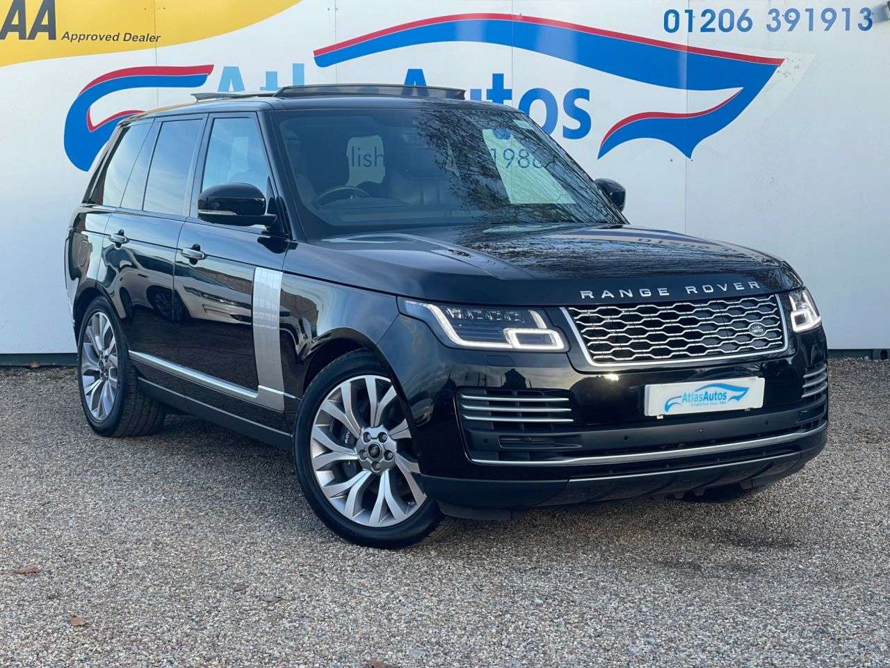 A 2019 LAND ROVER RANGE ROVER 2.0 P400e 12.4kWh GPF Autobiography SUV 5dr Petrol Plug-in Hybrid Auto 4WD A 2019 LAND ROVER RANGE ROVER 2.0 P400e 12.4kWh GPF Autobiography SUV 5dr Petrol Plug-in Hybrid Auto 4WD
